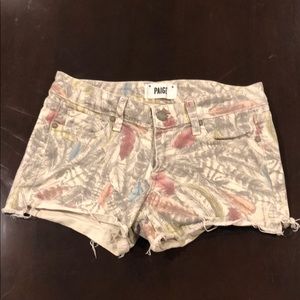 PAIGE SHORTS SIZE 25